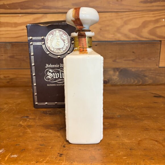 Vintage Johnny Walker "Americana" Decanter - Picture 2 of 9